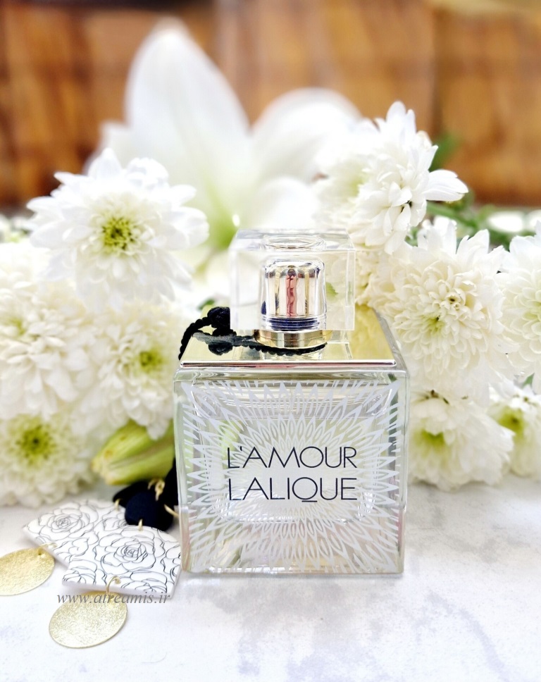 عطر لالیک لامور