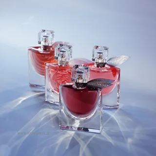 اسانس عطر لانکوم لاویه است بله له اکلت
