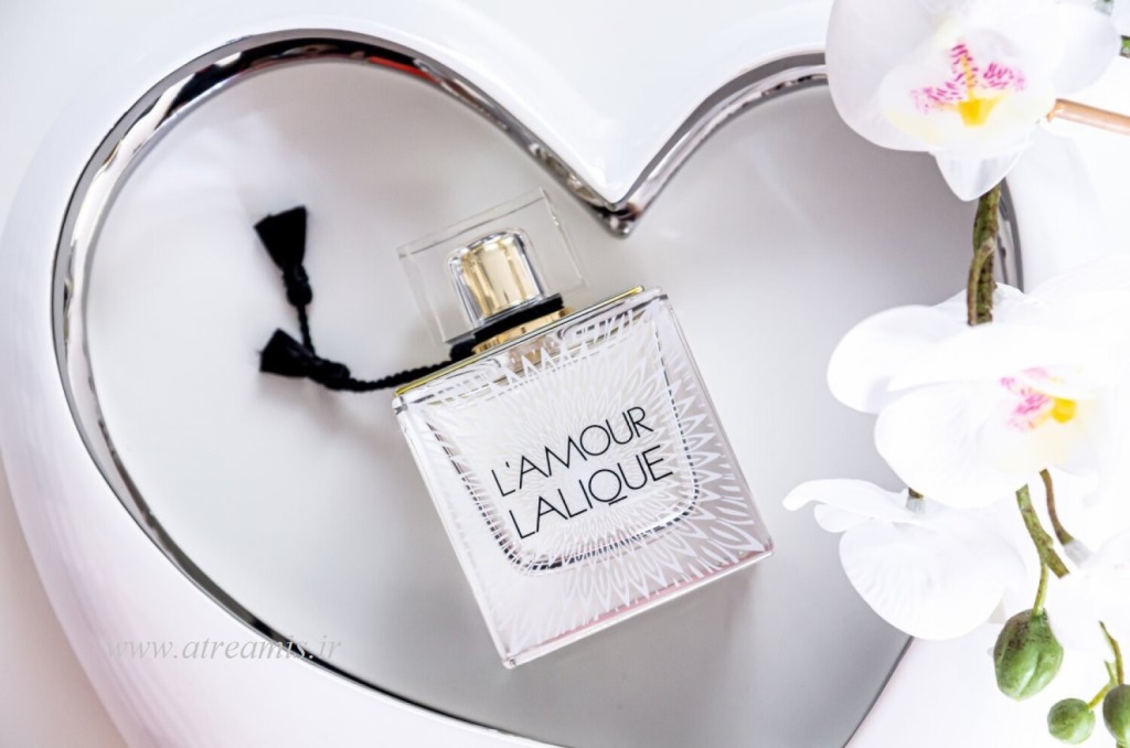 عطر لالیک لامور
